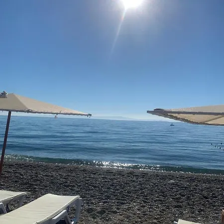 Pina Bungalov Restaurant *